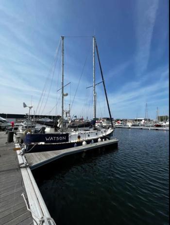 Hotel Bateau Watson Accueillant & Chaleureux Ouistreham Exterior foto