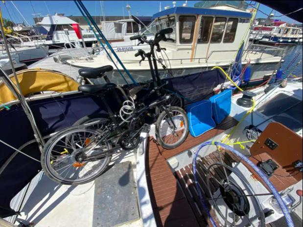 Hotel Bateau Watson Accueillant & Chaleureux Ouistreham Exterior foto